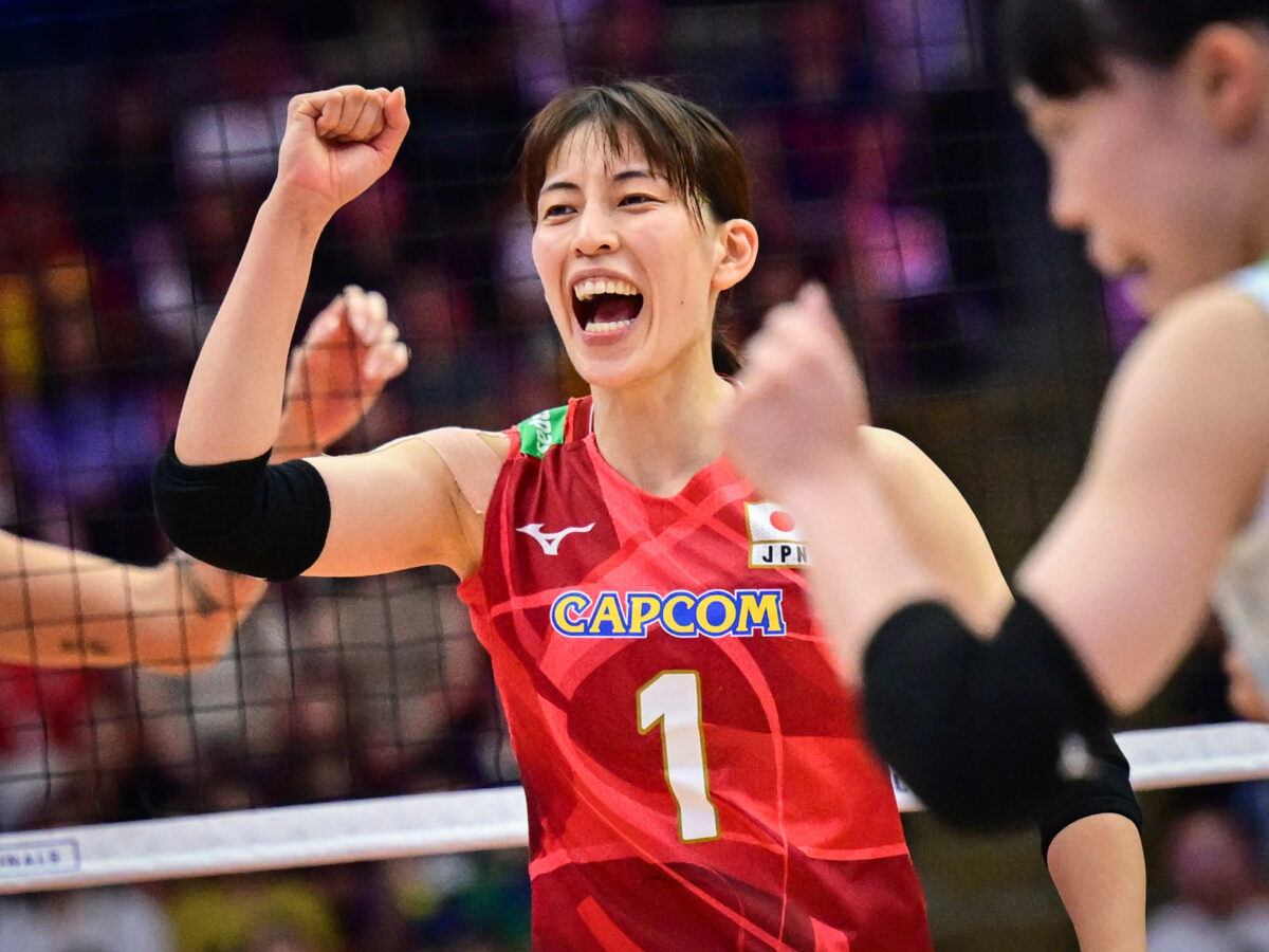 バレーボール ユニフォーム 元Vリーガー選手 Yahoo!オークション -「v