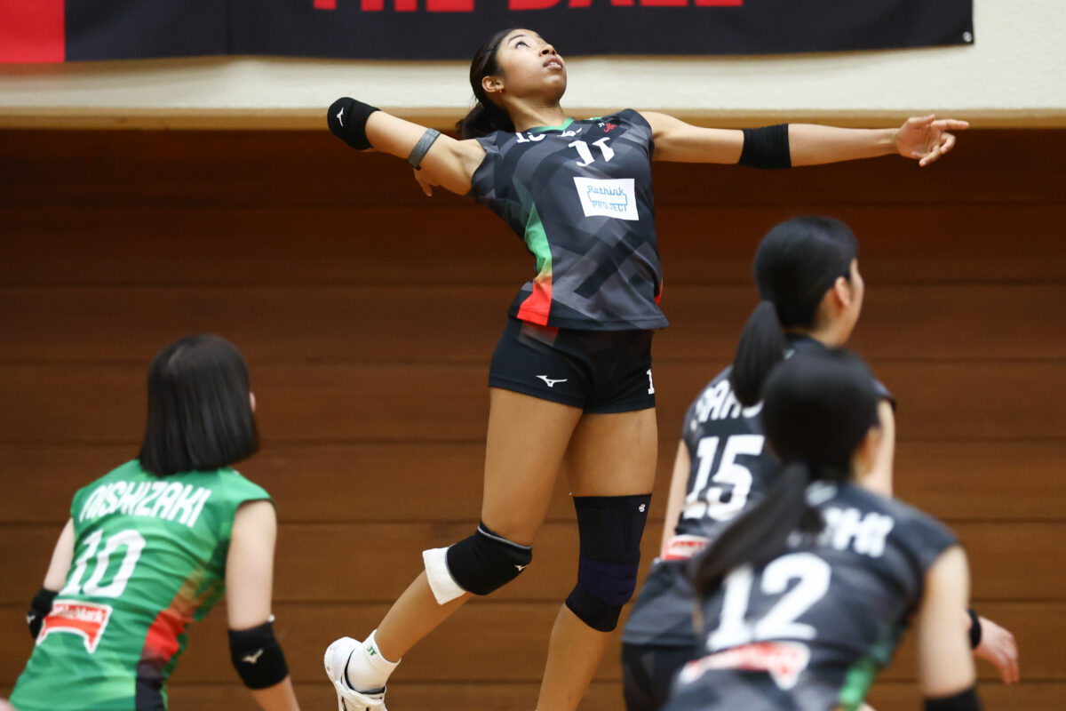 プロバレーボール女子の大阪JTマーヴェラスの主将、田中瑞稀選手のユニフォーム プロバレーボール女子の大阪JTマーヴェラスの主将、田中瑞稀選手の