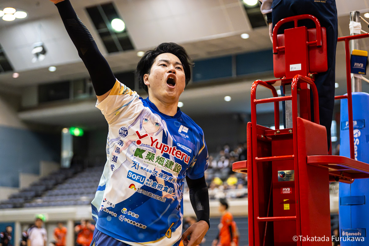 今シーズン優勝を果たしたフラーゴラッド鹿児島が3名の現役引退と2名の